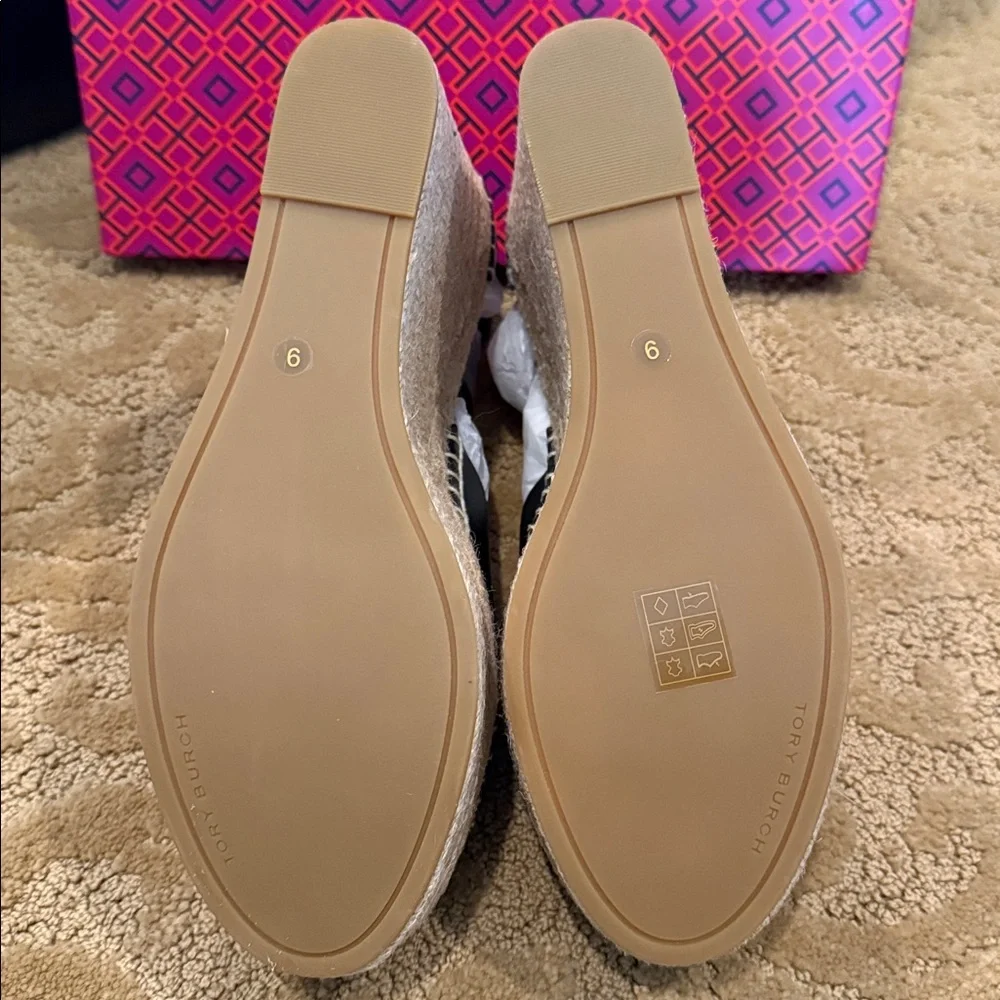 Tory Burch Selby 105mm wedge Espadrille shoes NWB Vegan Leather size 9